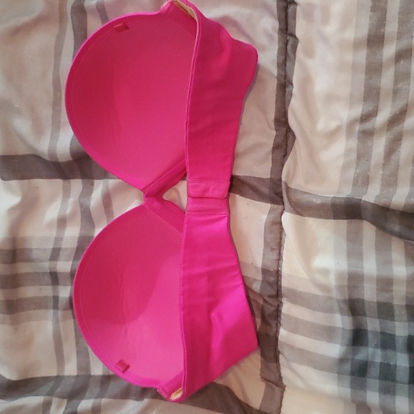 Victoria's Secret 34C strapless bra with Pink with rhinestone - Picture 3 of 5
